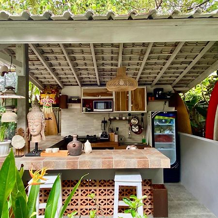 Blue Waves Balangan Homestay Uluwatu  Exterior photo